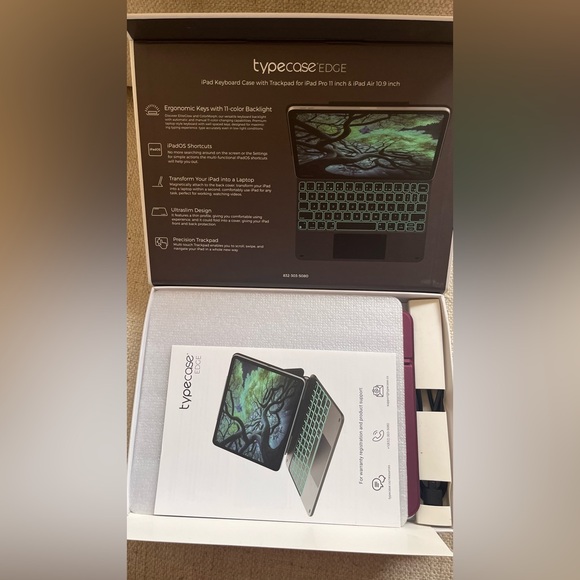 Typecase Edge iPad Keyboard Case with Trackpad - Picture 4 of 8